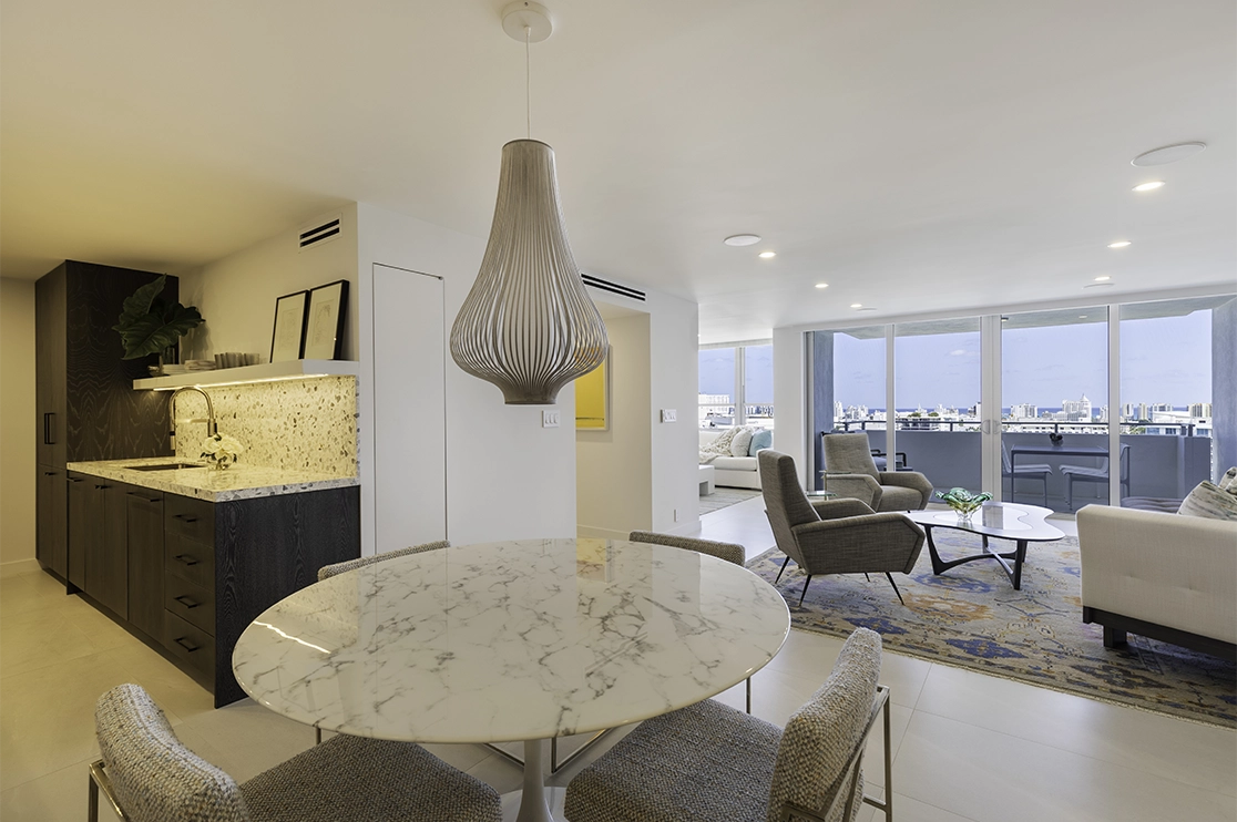 تشطيبات تجارية